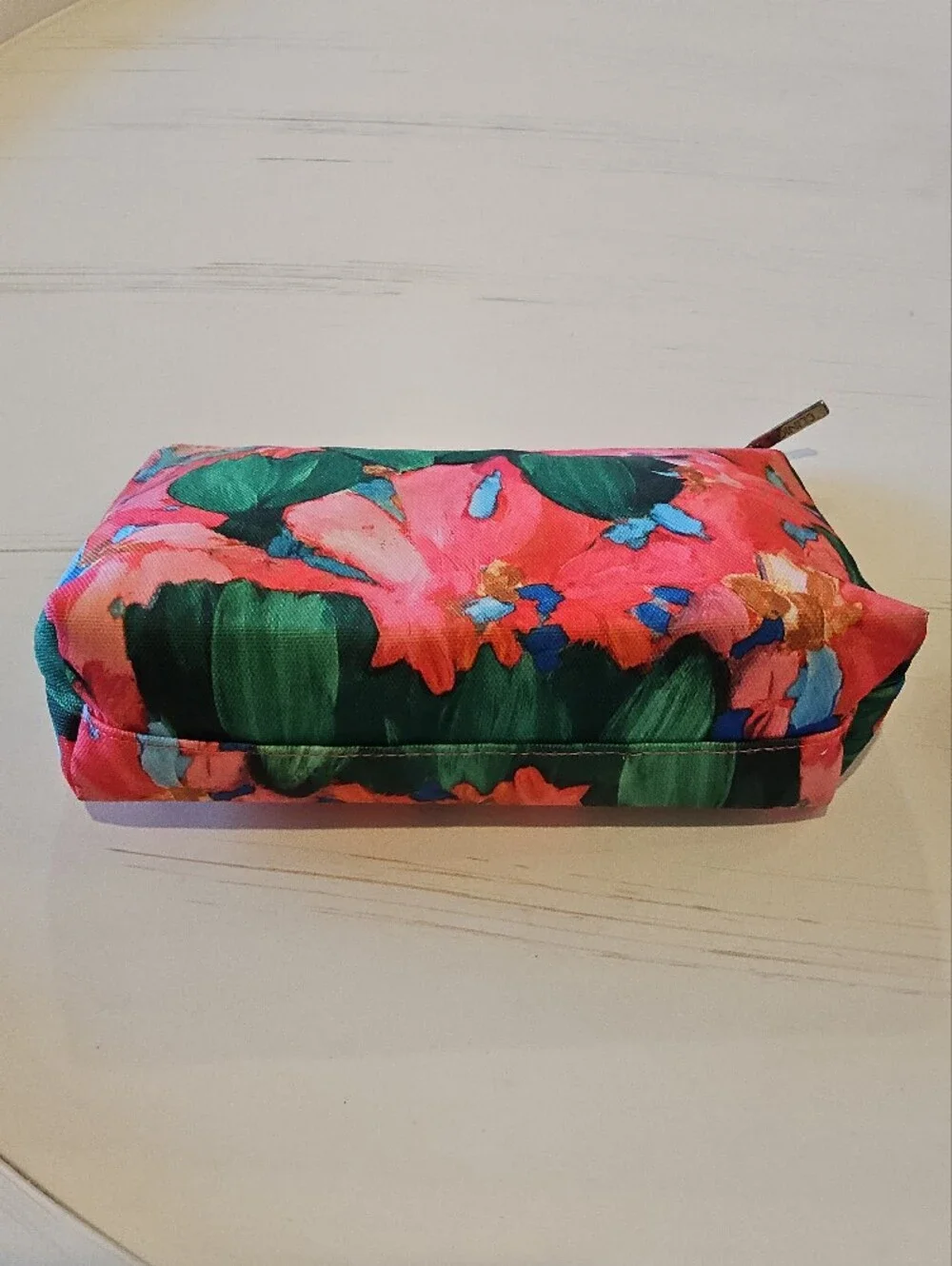 Clinique floral cosmetic